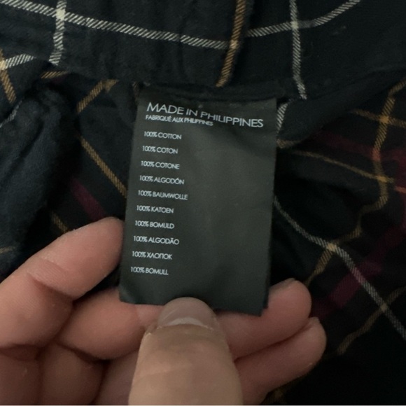 Club Monaco Women’s Black Red & Yellow Plaid Button Up Slim Fit Size Small - Picture 4 of 8